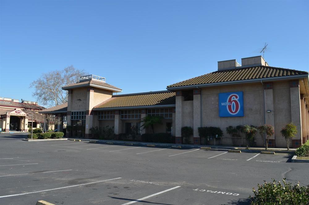 Motel 6 Oakdale, Ca Εξωτερικό φωτογραφία