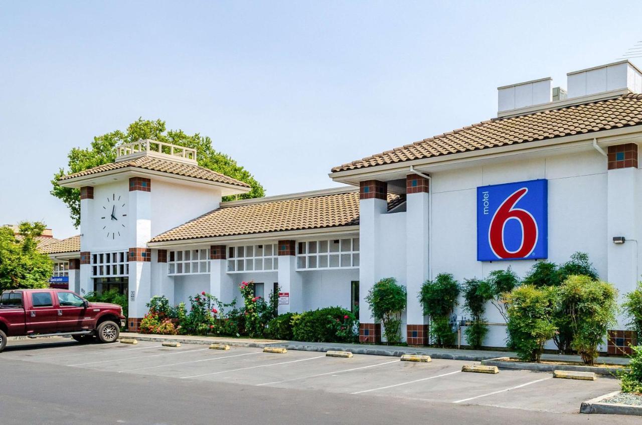 Motel 6 Oakdale, Ca Εξωτερικό φωτογραφία