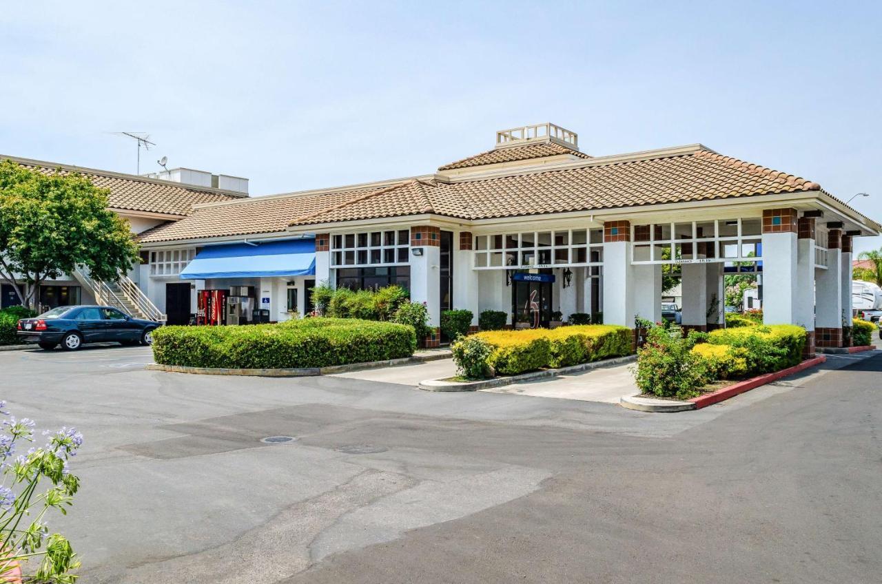 Motel 6 Oakdale, Ca Εξωτερικό φωτογραφία