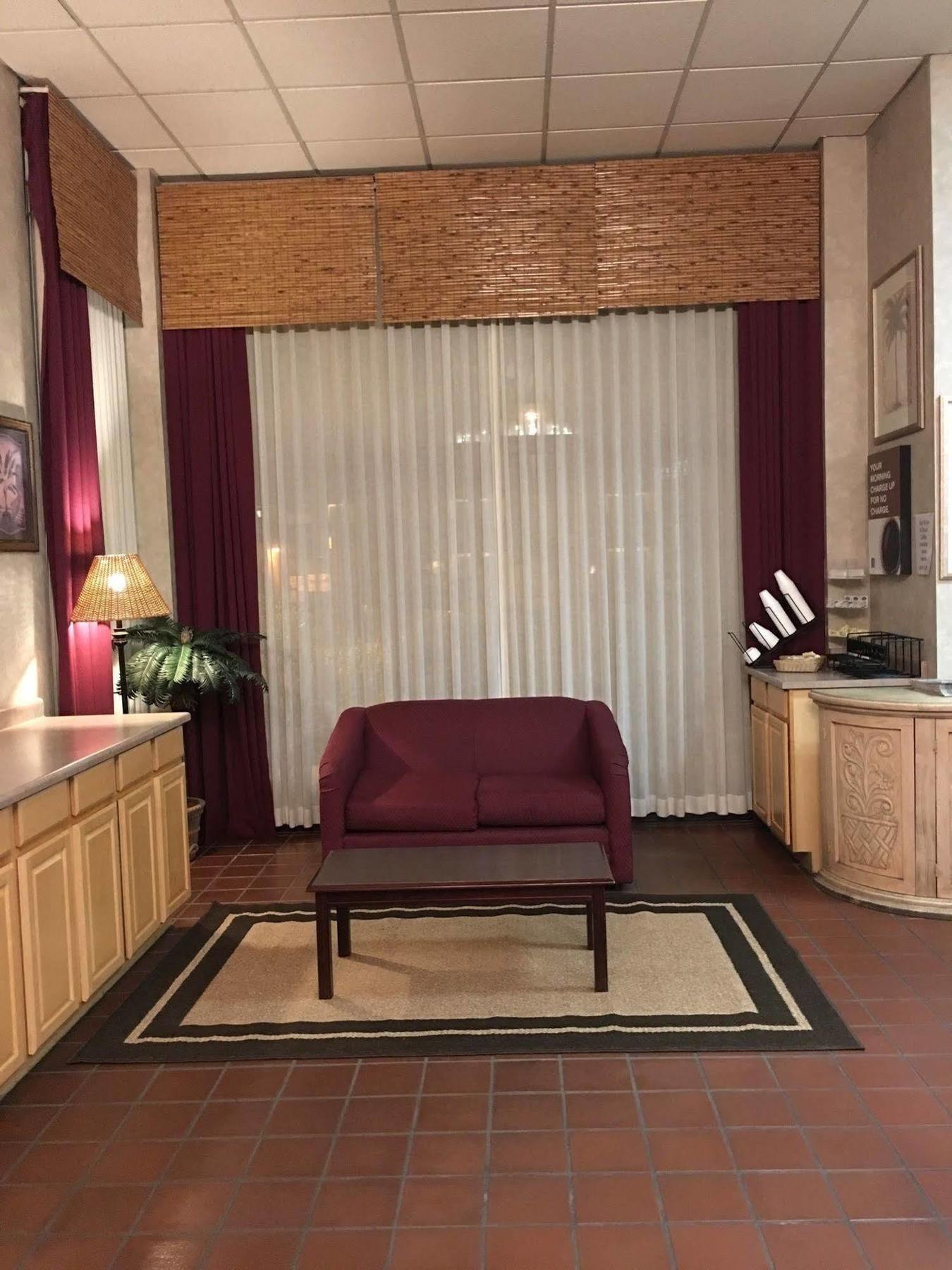 Motel 6 Oakdale, Ca Εξωτερικό φωτογραφία