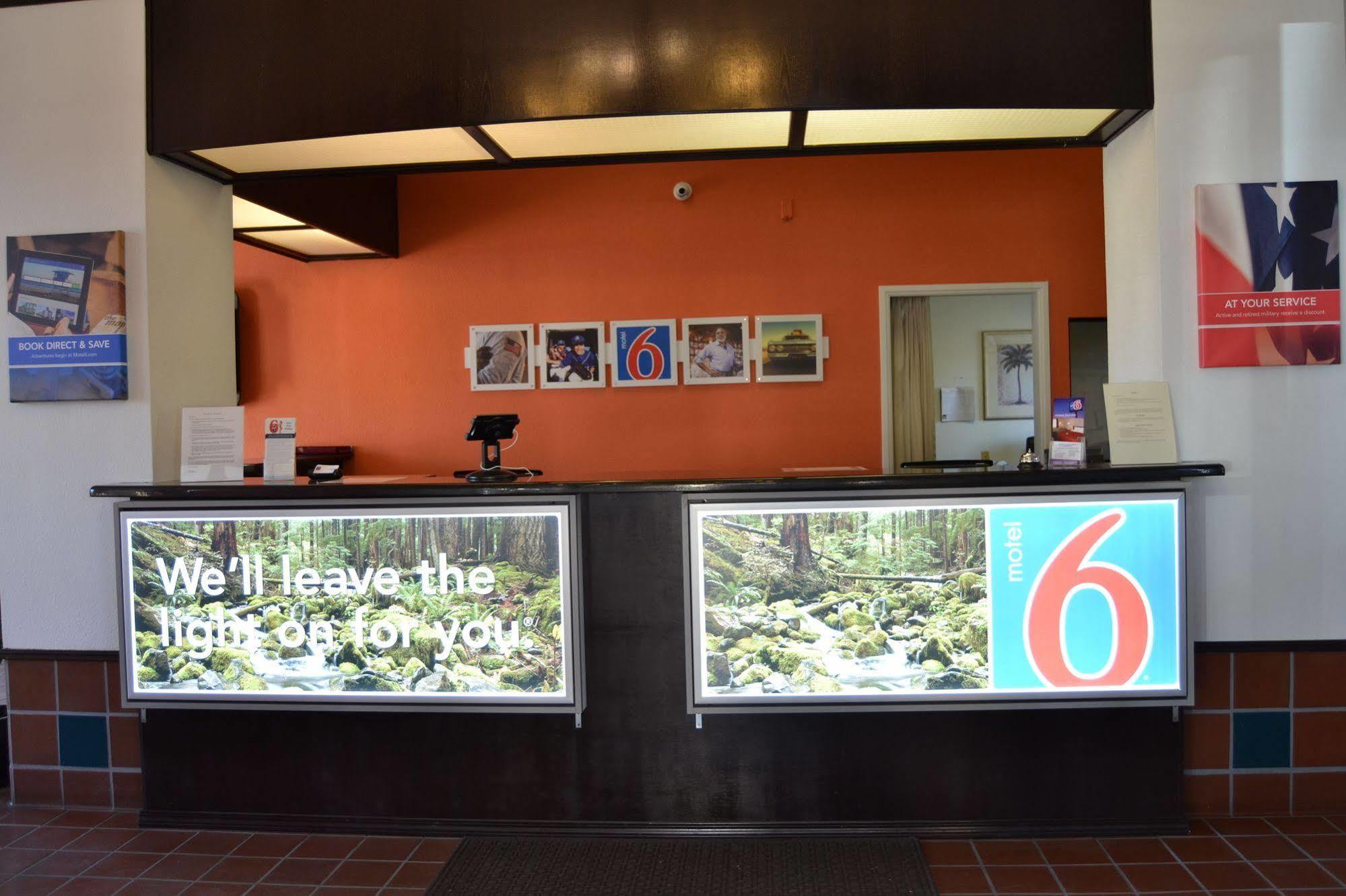 Motel 6 Oakdale, Ca Εξωτερικό φωτογραφία