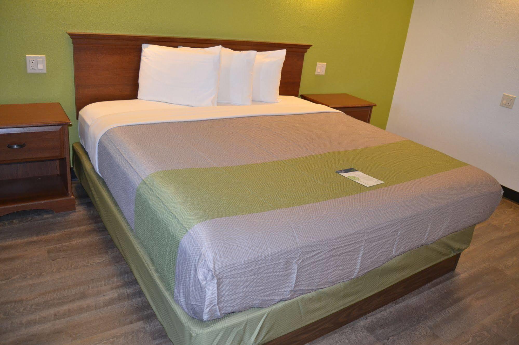 Motel 6 Oakdale, Ca Εξωτερικό φωτογραφία
