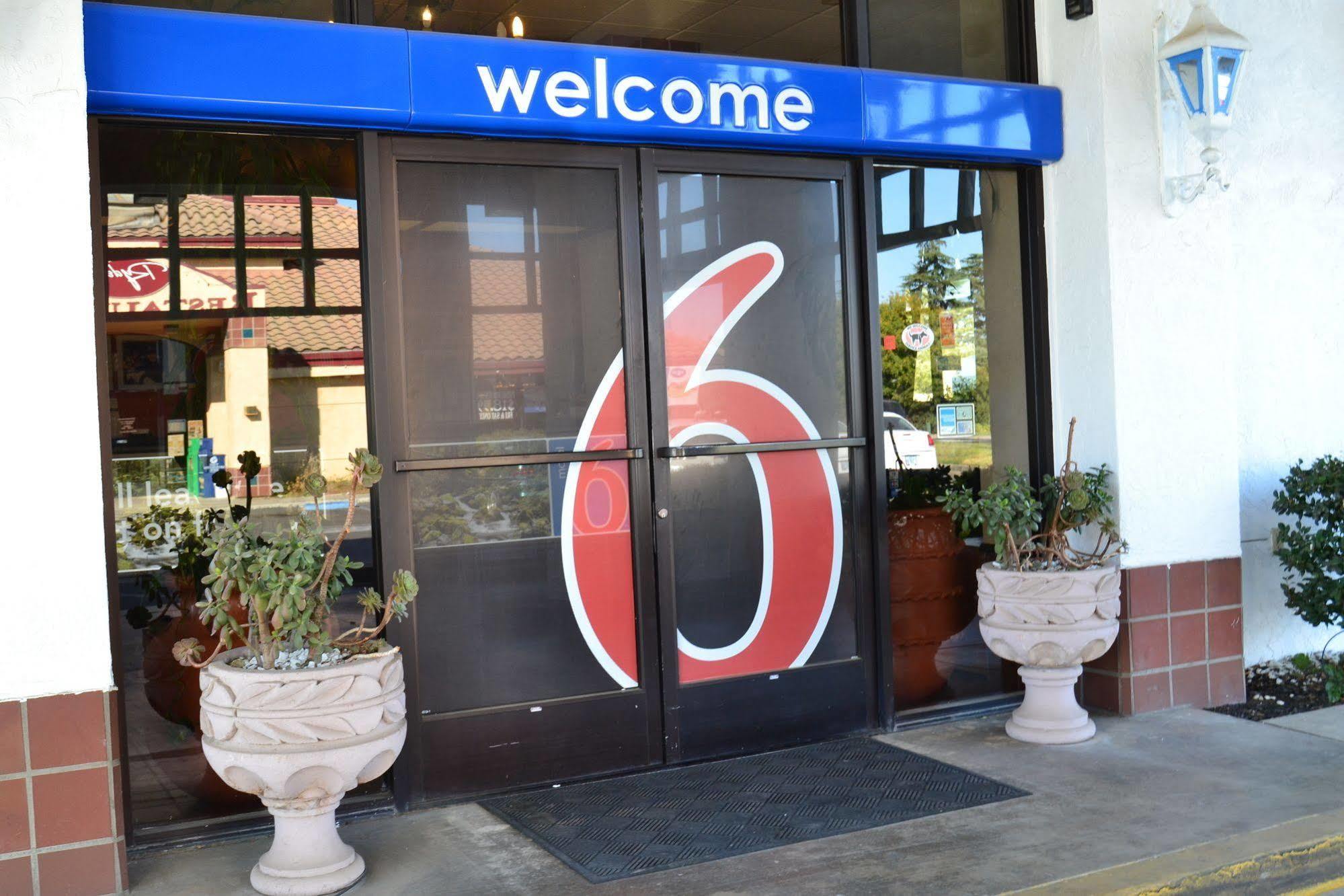 Motel 6 Oakdale, Ca Εξωτερικό φωτογραφία