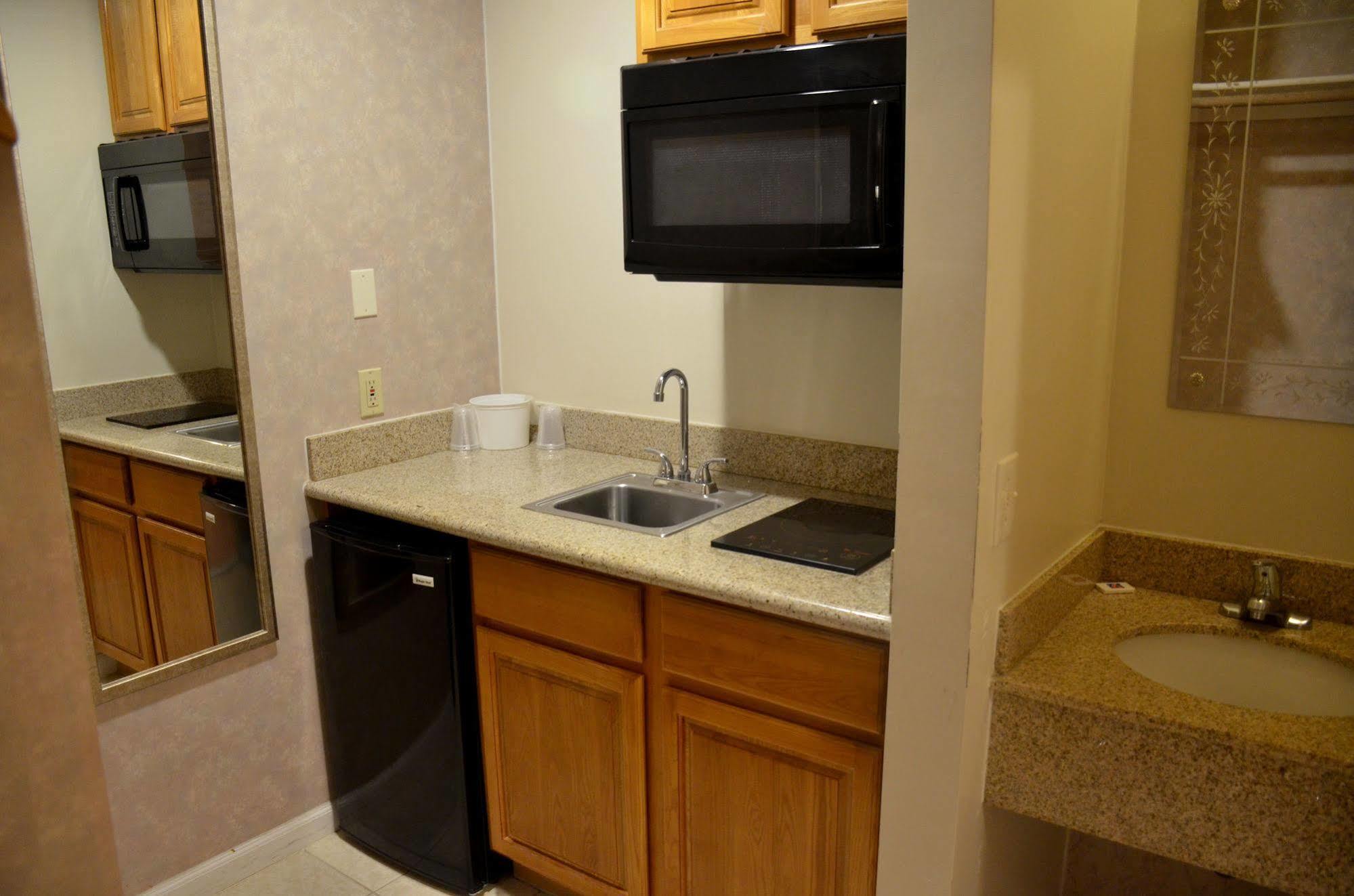Motel 6 Oakdale, Ca Εξωτερικό φωτογραφία
